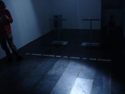 in de martelkamer: 'My shame causes me to look at the floor'