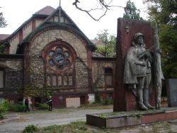 het monument voor de Russische soldaat