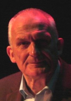 Wim de Bie doet Meneer Foppe